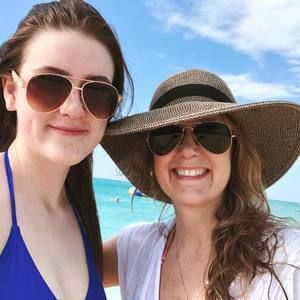 Meet your Posher, Cathy